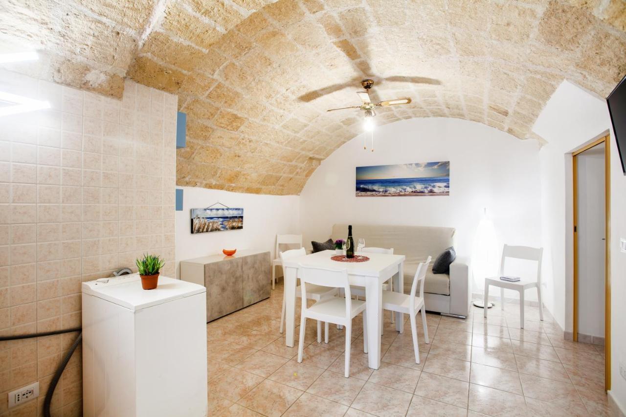 Monopoli Heartbeat - Apartment 200M From Sea Exteriör bild