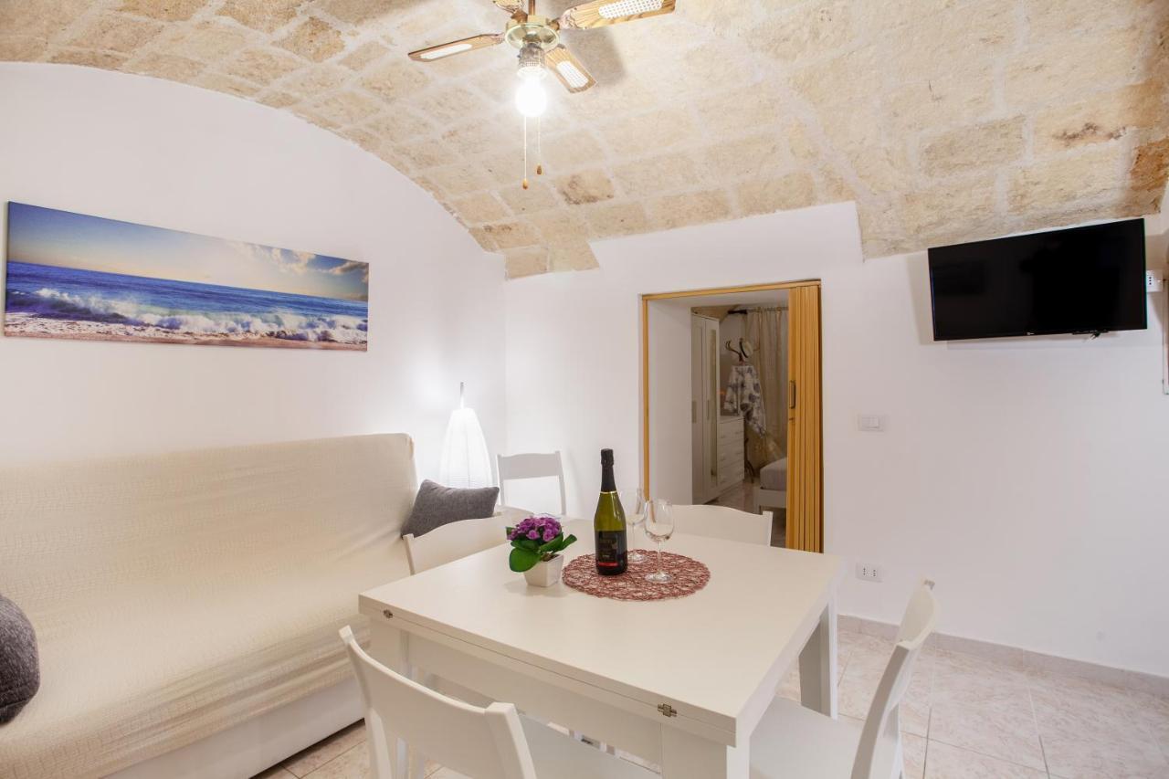 Monopoli Heartbeat - Apartment 200M From Sea Exteriör bild